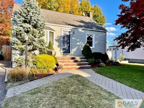 32 Hanson Ave, Fords, NJ 08863 photo 2