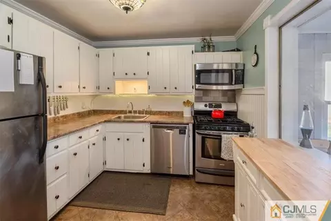 44 George Ave, Middlesex, NJ 08846 photo 7