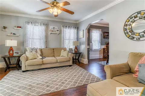 424 Main St, Middlesex, NJ 08846 photo 4