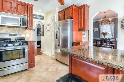 424 Main St, Middlesex, NJ 08846 photo 14