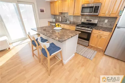 4 Taurus Ct, Edison, NJ 08820 photo 21