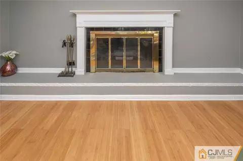 4 Taurus Ct, Edison, NJ 08820 photo 9