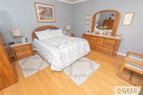4 Taurus Ct, Edison, NJ 08820 photo 15