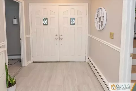 4 Taurus Ct, Edison, NJ 08820 photo 19