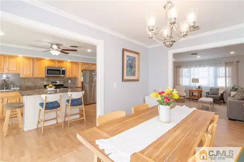 4 Taurus Ct, Edison, NJ 08820 photo 24