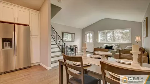 45 Middlesex Rd, Matawan, NJ 07747 photo 11