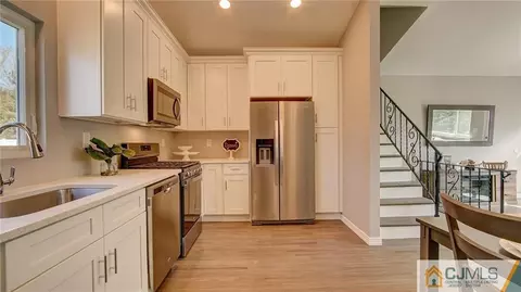 45 Middlesex Rd, Matawan, NJ 07747 photo 12