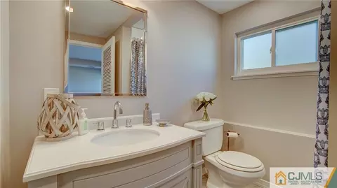45 Middlesex Rd, Matawan, NJ 07747 photo 19