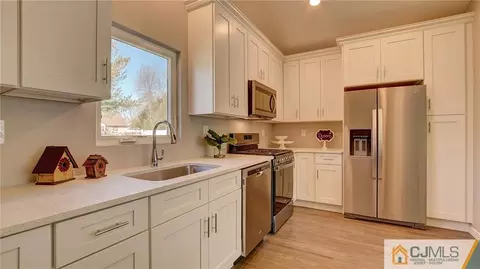 45 Middlesex Rd, Matawan, NJ 07747 photo 13