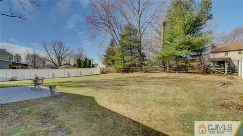 45 Middlesex Rd, Matawan, NJ 07747 photo 31