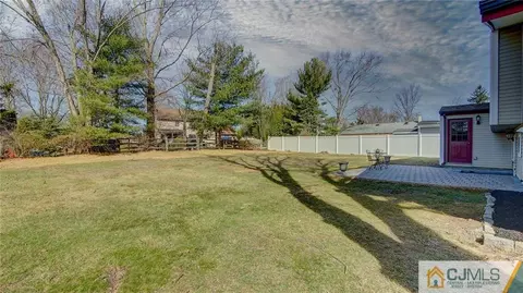 45 Middlesex Rd, Matawan, NJ 07747 photo 30