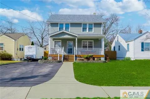 437 Runyon Ave, Middlesex, NJ 08846 photo 3