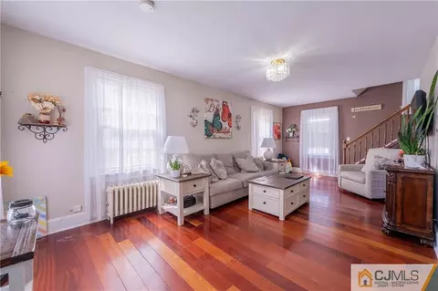 437 Runyon Ave, Middlesex, NJ 08846 photo 5