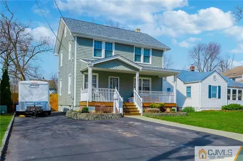 437 Runyon Ave, Middlesex, NJ 08846 photo 2