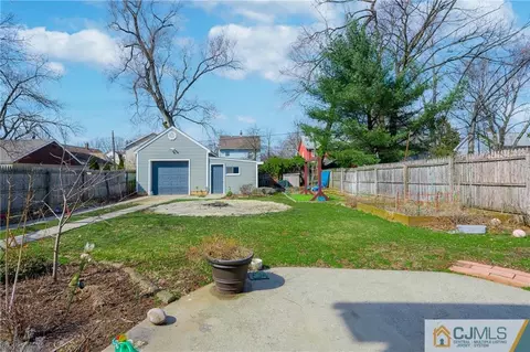 437 Runyon Ave, Middlesex, NJ 08846 photo 26