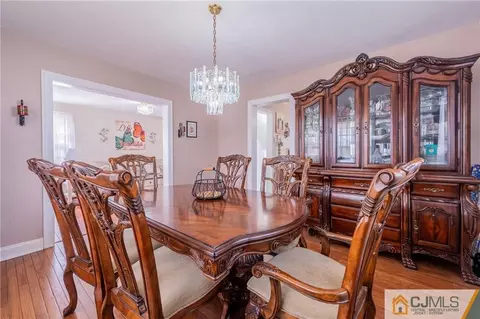 437 Runyon Ave, Middlesex, NJ 08846 photo 12