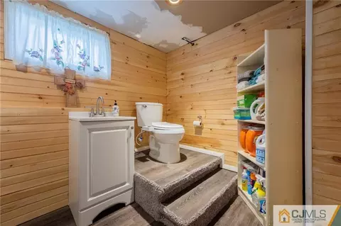 437 Runyon Ave, Middlesex, NJ 08846 photo 23