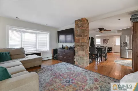 136 Main St, Helmetta, NJ 08828 photo 3