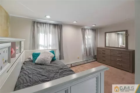 136 Main St, Helmetta, NJ 08828 photo 10