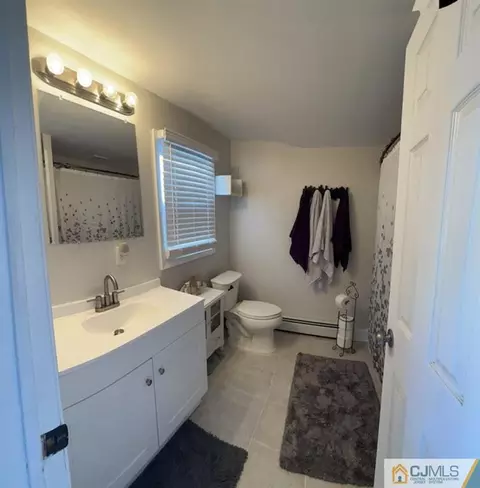 136 Main St, Helmetta, NJ 08828 photo 15