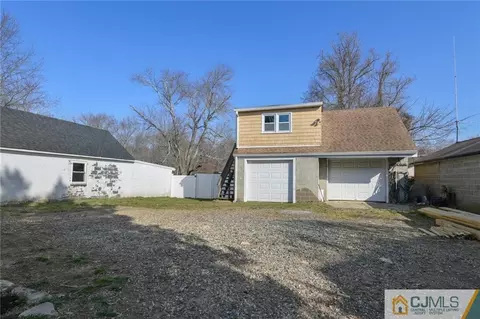 136 Main St, Helmetta, NJ 08828 photo 11