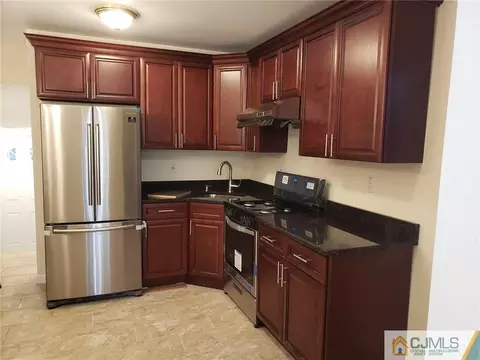661 S 2nd St, Plainfield, NJ 07060 photo 1