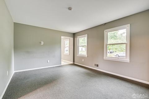 46 Roxy Ave, Edison, NJ 08820 photo 8