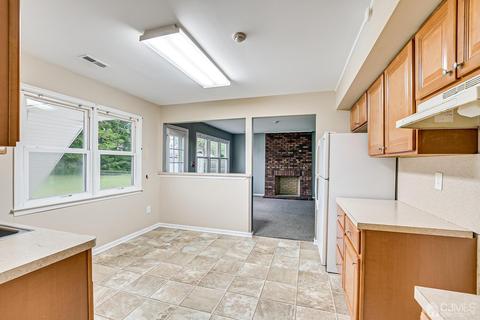 46 Roxy Ave, Edison, NJ 08820 photo 11