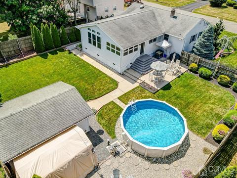 562 W Pershing Ave, Middlesex, NJ 08846 photo 33