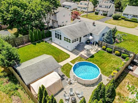562 W Pershing Ave, Middlesex, NJ 08846 photo 24