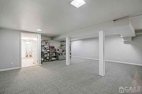 562 W Pershing Ave, Middlesex, NJ 08846 photo 19