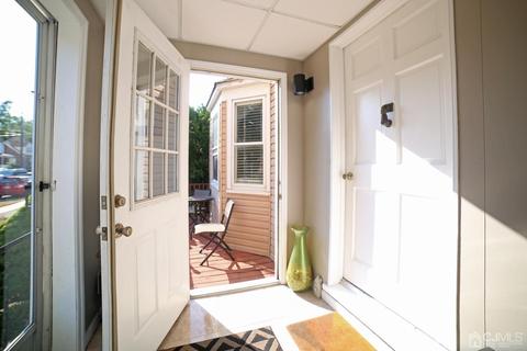 224 Greene Ave, Middlesex, NJ 08846 photo 2