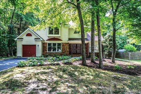 5 Eagle Ct, Old Bridge, NJ 08857 photo 1