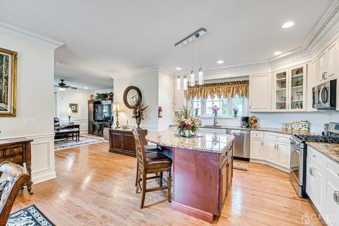 164 Parsonage Rd, Edison, NJ 08837 photo 9