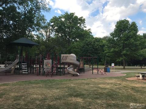 164 Parsonage Rd, Edison, NJ 08837 photo 34