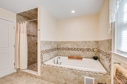 164 Parsonage Rd, Edison, NJ 08837 photo 19