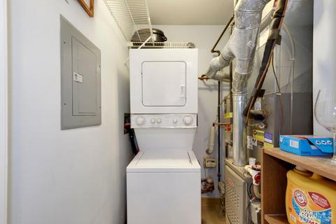 910 Meadow Ct, Helmetta, NJ 08828 photo 22
