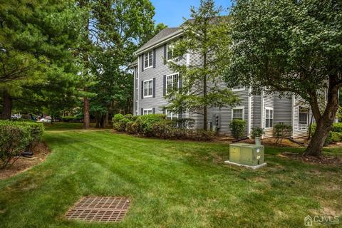 910 Meadow Ct, Helmetta, NJ 08828 photo 25
