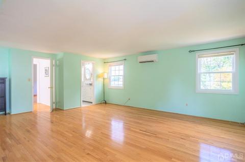 93 N Third St, Edison, NJ 08837 photo 19