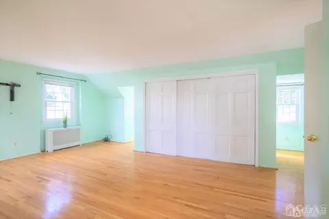 93 N Third St NE, Edison, NJ 08837 photo 18