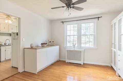 93 N Third St NE, Edison, NJ 08837 photo 8