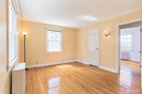 93 N Third St, Edison, NJ 08837 photo 15