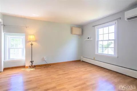93 N Third St NE, Edison, NJ 08837 photo 22