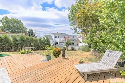 93 N Third St NE, Edison, NJ 08837 photo 24