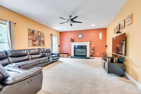 65 Calvert Ave E, Edison, NJ 08820 photo 21