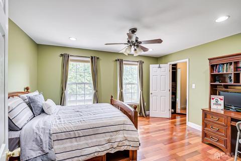 65 Calvert Ave E, Edison, NJ 08820 photo 39