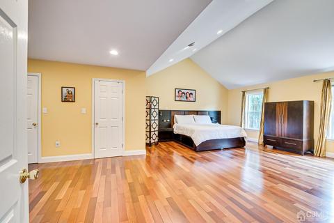 65 Calvert Ave E, Edison, NJ 08820 photo 31
