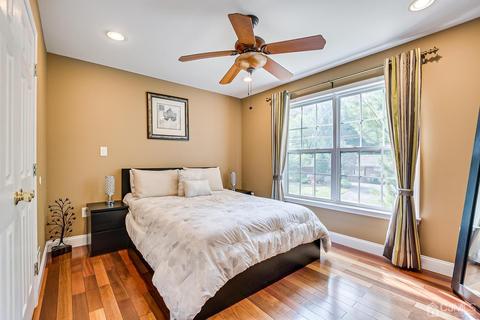 65 Calvert Ave E, Edison, NJ 08820 photo 37