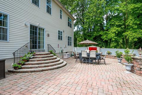 65 Calvert Ave E, Edison, NJ 08820 photo 52