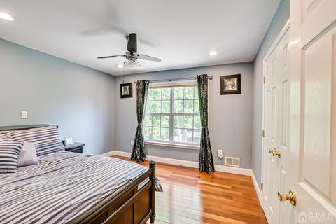 65 Calvert Ave E, Edison, NJ 08820 photo 42